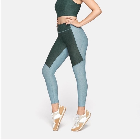 Outdoor Voices 3/4 Two-tone Panel Leggings Small - Picture 1 of 12